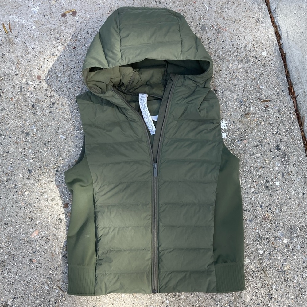 LULULEMON Down & Around Vest - Olive Green - Size 6